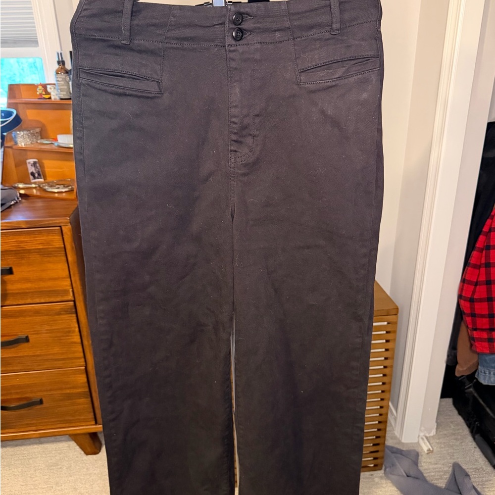 Women's Wide-Leg Black Pants — Classic Tailored Style
